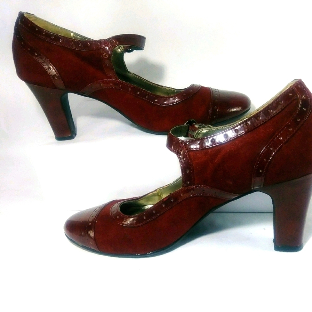 Karen scott Mary jane heels